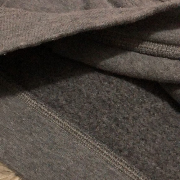 VS PINK-University Line 1/4 Zip Sweatshirt-Gray/Red-Sz xs-EUC-Bling - Picture 14 of 14